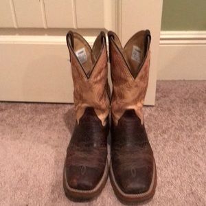 Men’s cowboy boots